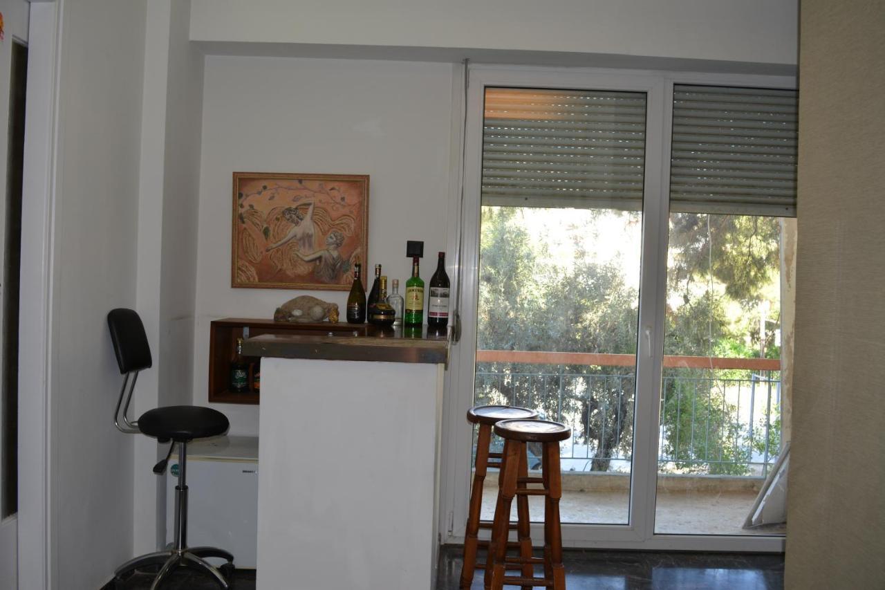 Spacious Apartment With Balconies, Ac, King Bed, Near Dt And Transports Athen Exterior foto
